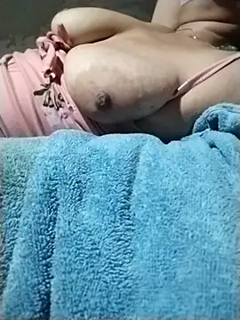 XXX chat uživo modela Sweet_pinayxx