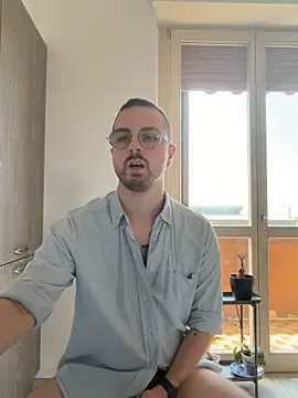 Вебкам-шоу ItalianAlex