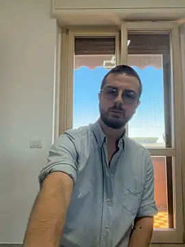 ItalianAlex Webcam show