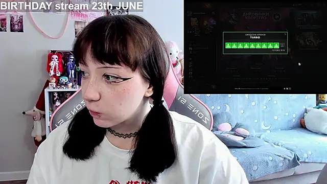MollysLand's Live XXX Chat