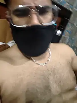 BeardKingo 网络视讯表演