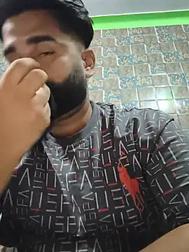 Webkamerová show BeardKingoBack