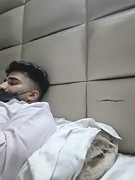BeardKingoBack webkamerás műsora