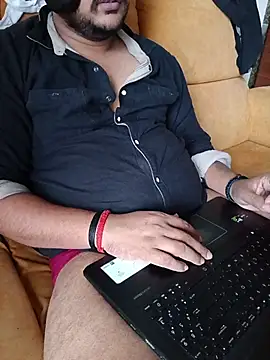 FlirtyxBoy 网络视讯表演