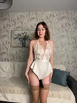 LynaFrost Live XXX-Chat