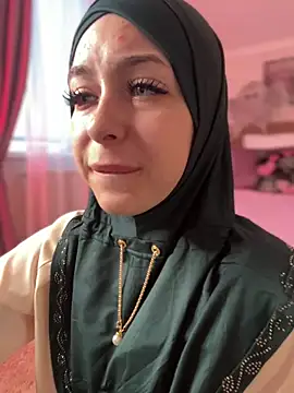 عرض كام LynaFrost