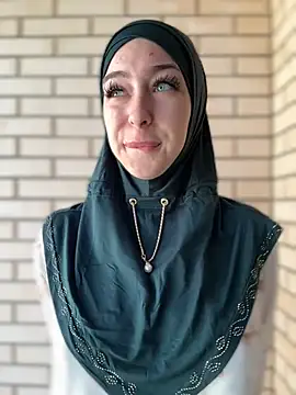 عرض كام LynaFrost