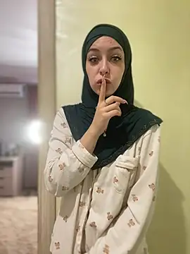 عرض كام LynaFrost