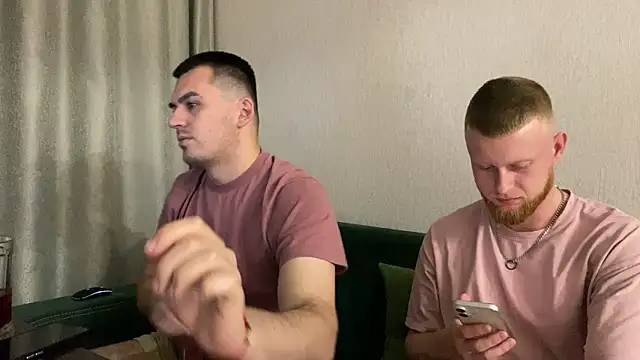 Adam_ice: вебкам-шоу