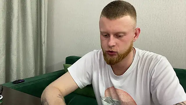 Adam_ice: вебкам-шоу