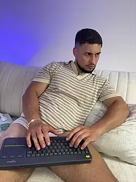 valenssio_moretti Pertunjukan Webcam