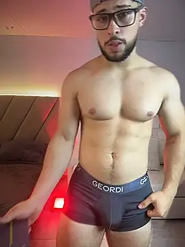 Show de valenssio_moretti na webcam