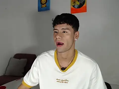 cooper_shiro's Webcam Show