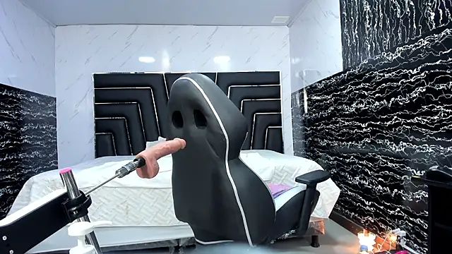 Ladyy_Scarlett webcam show