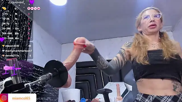 Živý XXX chat Ladyy_Scarlett