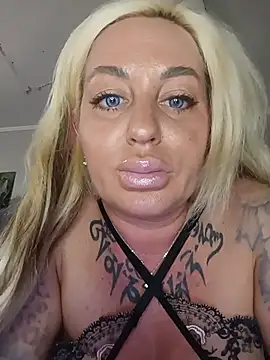 MiaMooly Webcam-Show