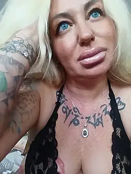 MiaMooly Webcam-Show