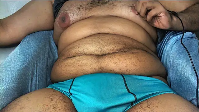 chubbygamer26 webkamerás műsora