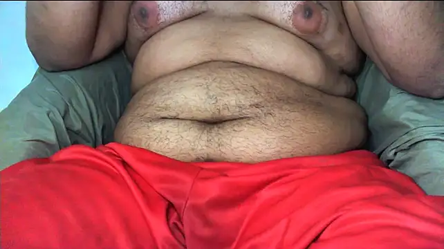 Show modela chubbygamer26 na web-kameri