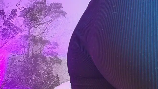 Elizabeth_Ferrerのウェブカメラショー