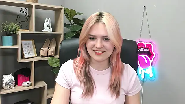 XXX chat uživo modela SweetLilyxo