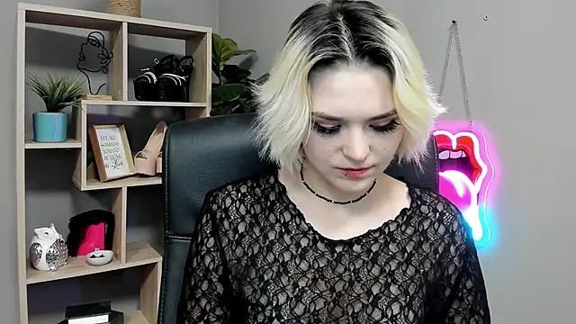 SweetLilyxo's Webcam Show