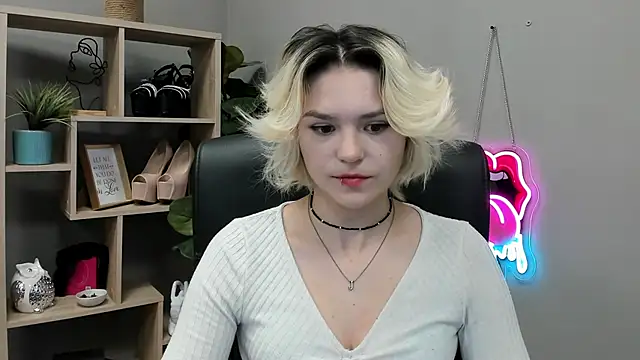 SweetLilyxo – Kamerová šou