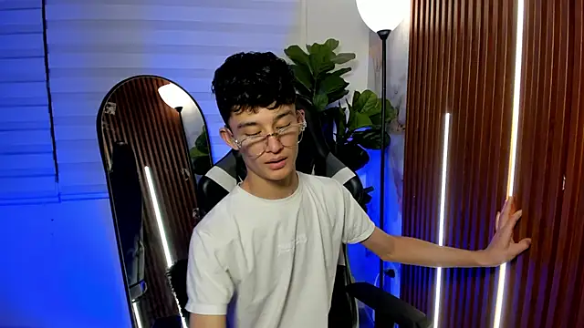 Patrick_Howland_ Webcam-Show