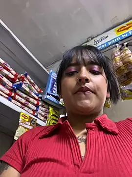 Annie_Alicee Webcamshow