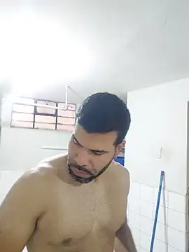 thom_1 Webcam Show