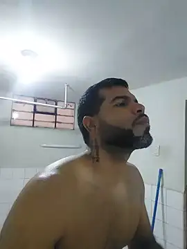 XXX chat uživo modela thom_1