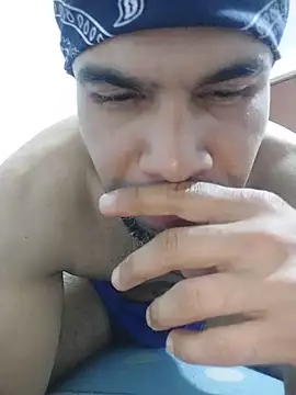 thom_1 Obrolan Langsung XXX