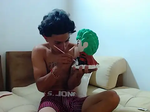 waner_thom webcam show