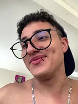 Adonibaskerville4's Webcam Show