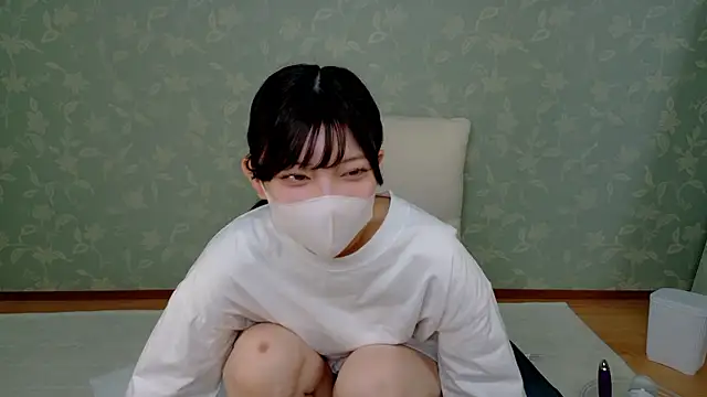 mari_chan_www 现场XXX聊天