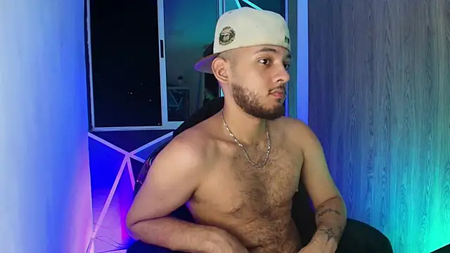 Sebolaz333 Adlı Modelin Web Kamerası Şovu
