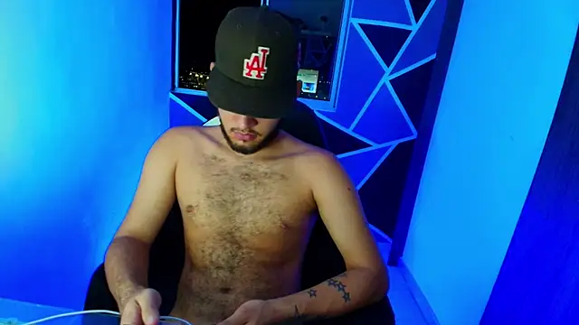 Sebolaz333 Webcam show