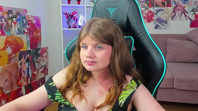 ChloeHalses Chat XXX live