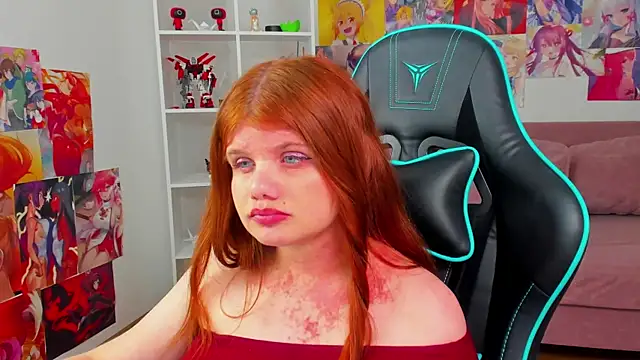 ChloeHalses: онлайн-секс-чат