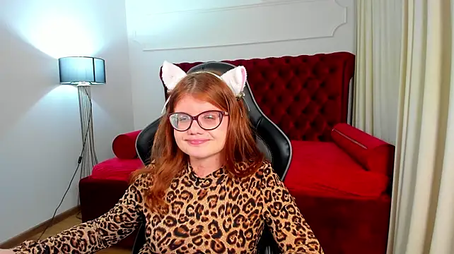 ChloeHalses লাইভ XXX চ্যাট