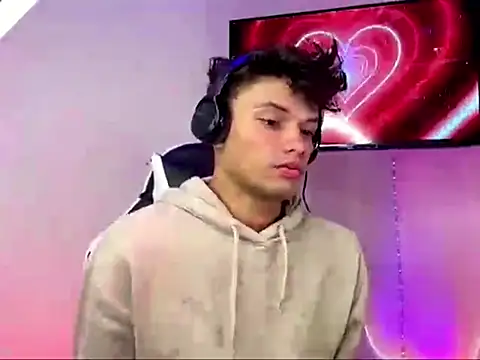 AlexxxGod Webcamshow