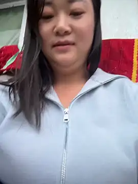 xiaoxiaoaini520 现场性爱视讯表演