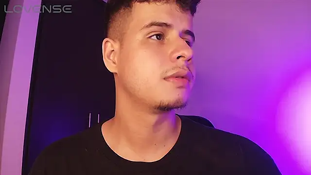 BjornSteel webkamerás műsora