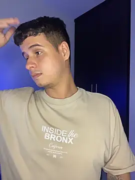 BjornSteel webkamerás műsora