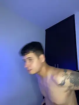 BjornSteel webkamerás műsora