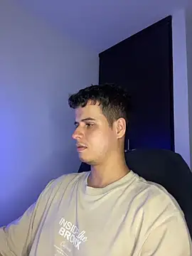 BjornSteel 网络视讯表演