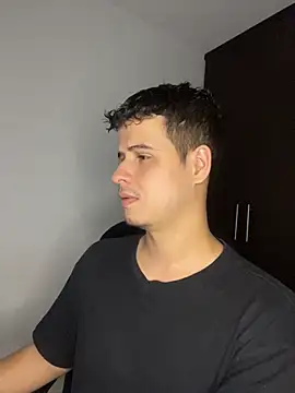 BjornSteel Pertunjukan Webcam