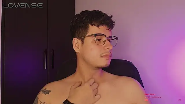 BjornSteel webkamerás műsora