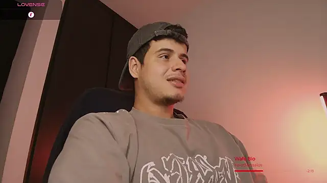 BjornSteel webkamerás műsora