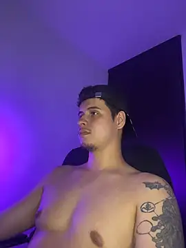 BjornSteel Pertunjukan Webcam